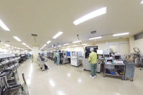 京都商品センターの変種変量生産マウンタによる生産工程